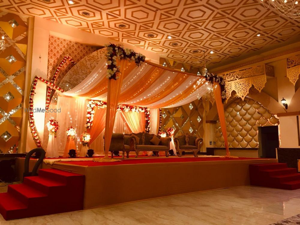 Photo From Wedding Decor Golden Tulip - By AHD Events & Decor