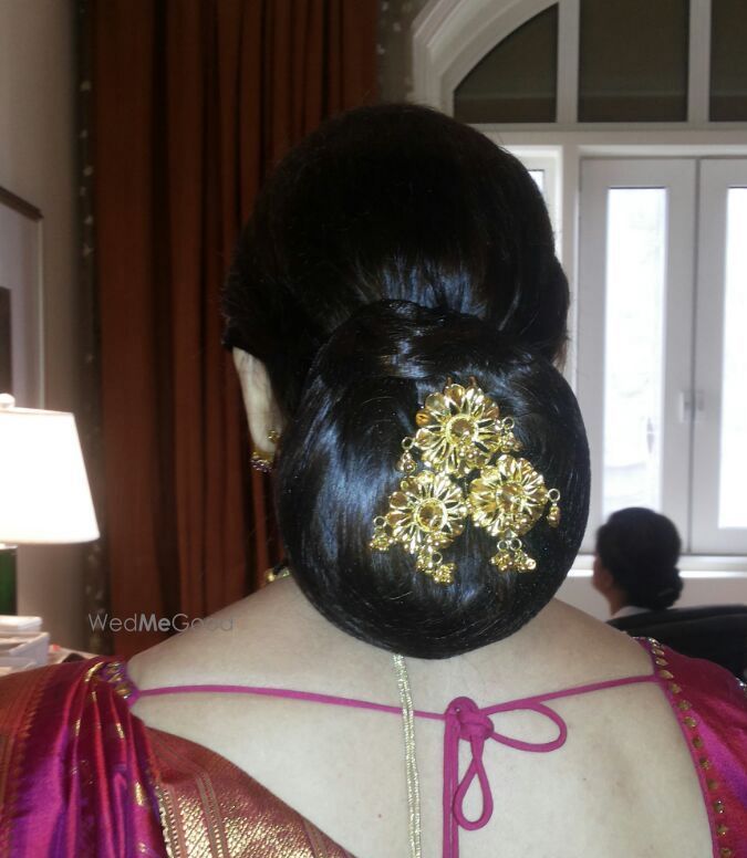 Photo From Some HAIRSTYLES - By Nivritti Chandra