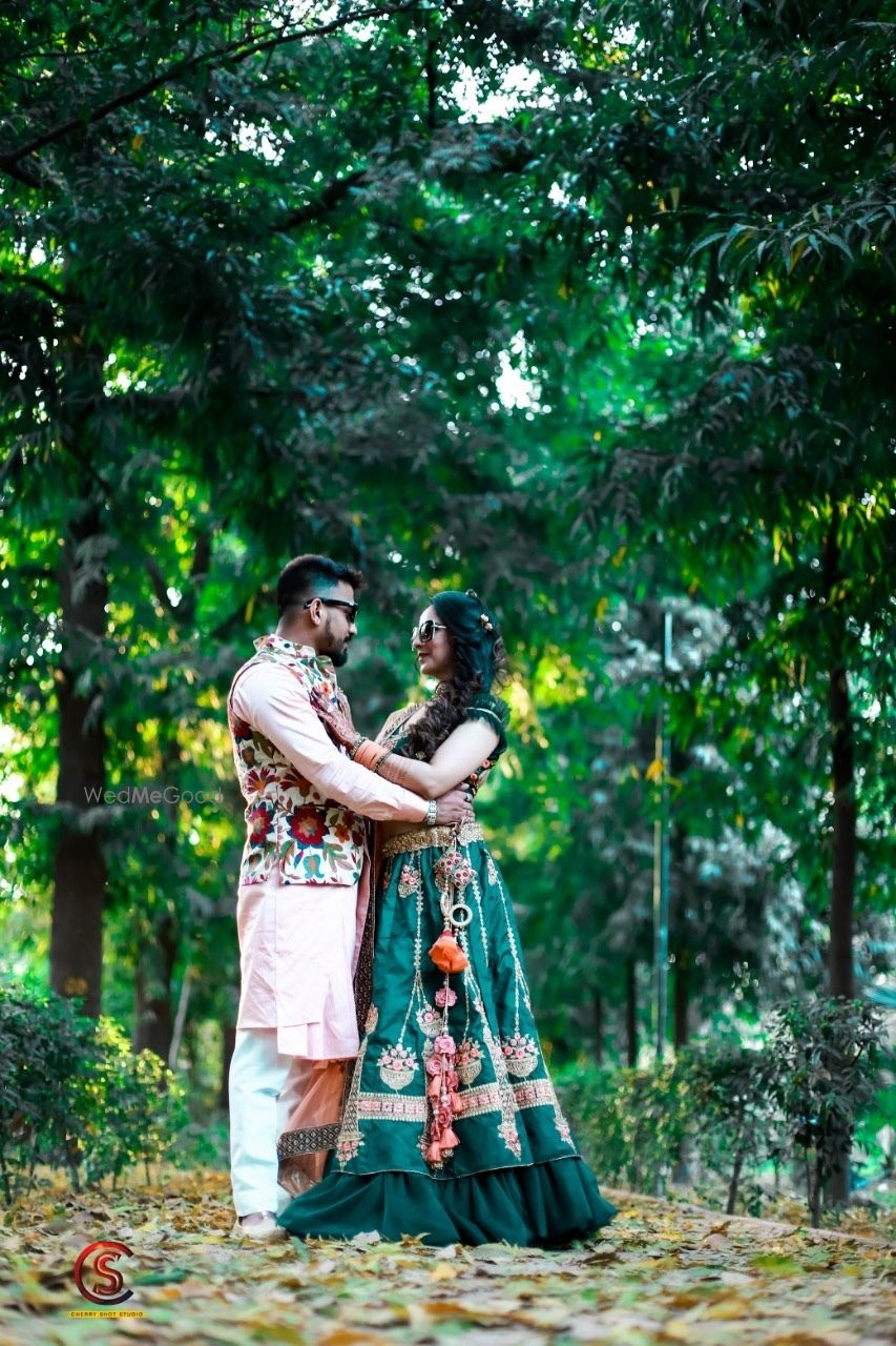 Photo From Pre-wedding - By Cherry Shot Studio