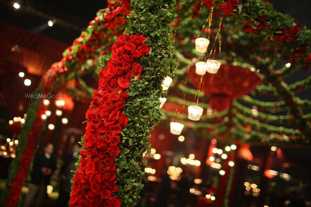 Photo From Red & Black Theme Decor - By Show Mania Events & Entertainment