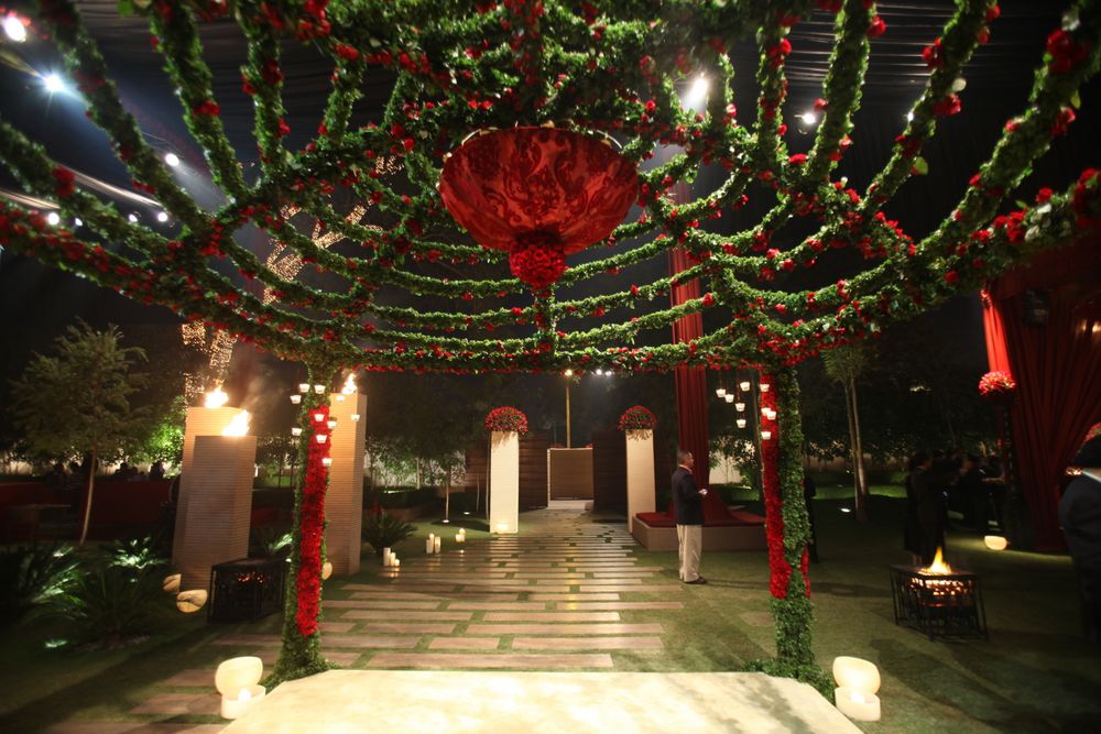 Photo From Red & Black Theme Decor - By Show Mania Events & Entertainment