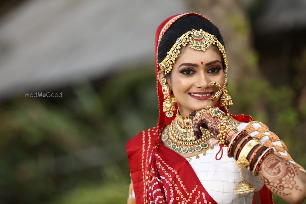 Photo From Paro’s bridal world  - By Hinal Shah Makeup