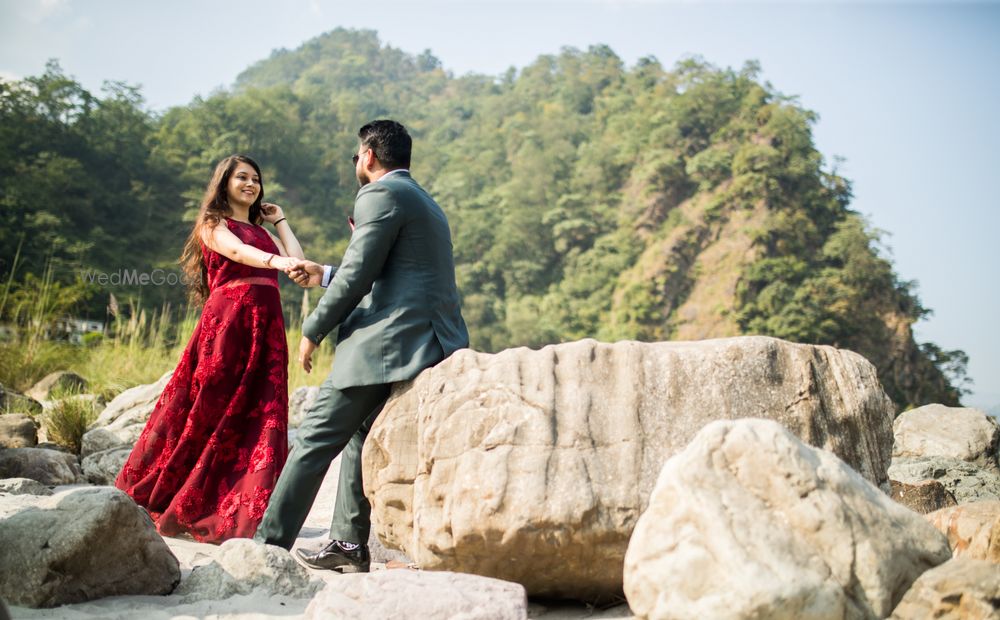 Photo From Anirudh X Shikha Pre wedding @rishikesh - By Golden Aperture