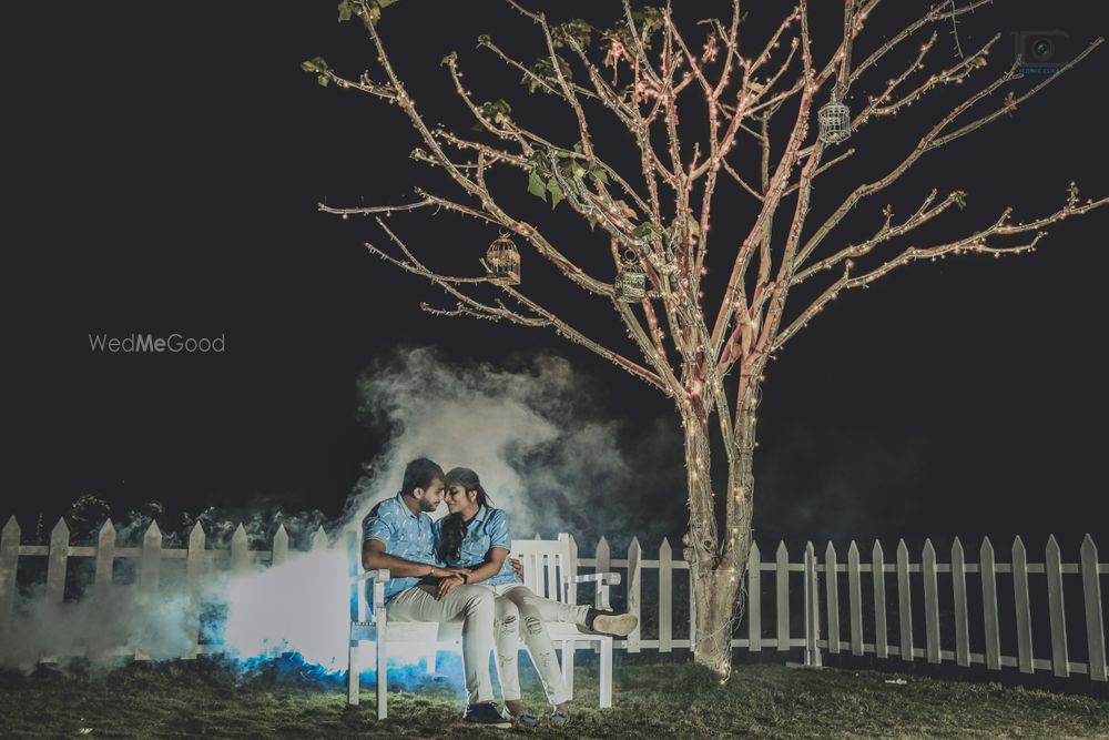 Photo From Pre wedding 2018-19 - By Iconic Clicks Photography & Events