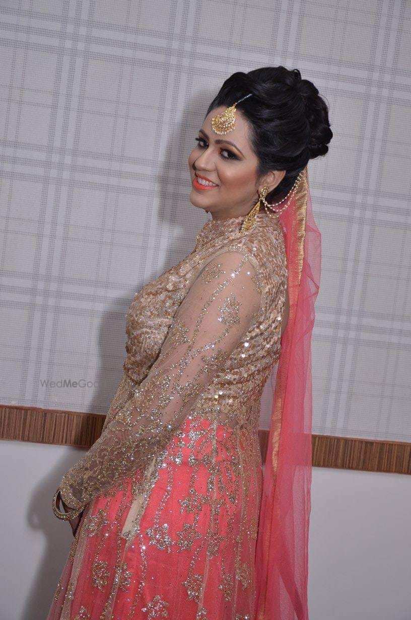 Photo From brides to be - By Beauties & The Brides Makeovers by Pooja