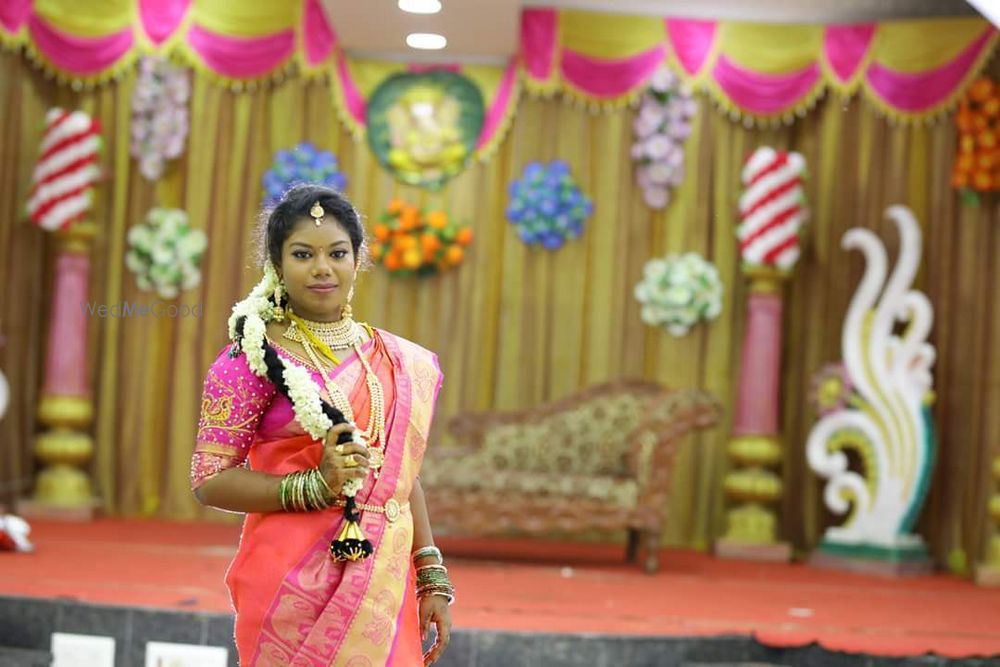 Photo From Reception look - By Janani Mohan Makeovers