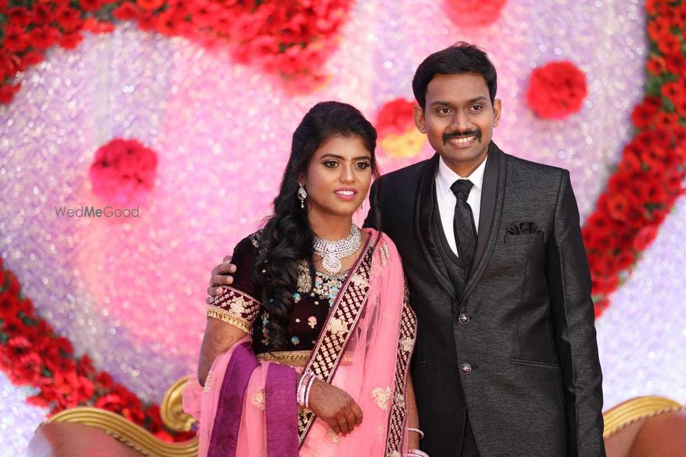 Photo From Reception look - By Janani Mohan Makeovers