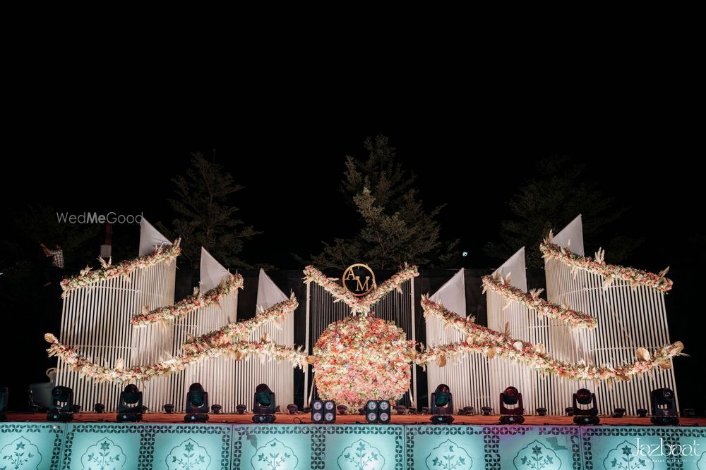 Photo From Floral Reception - By Milaap Weddings