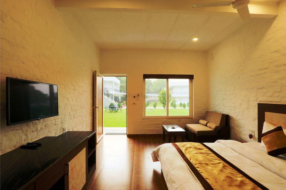 Photo From Luxurious Rooms - By Aapno Ghar Resort Gurgaon