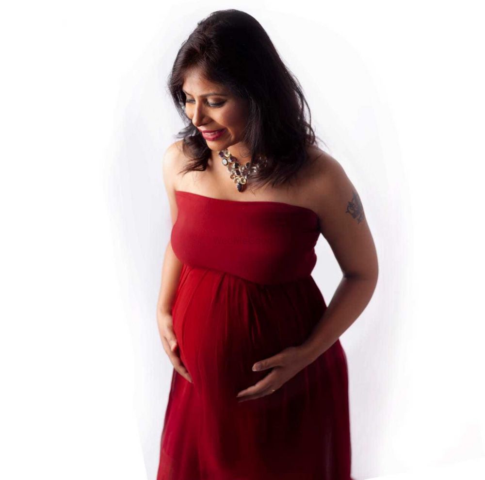 Photo From Maternity Shoot - By Makeover by Ipshita