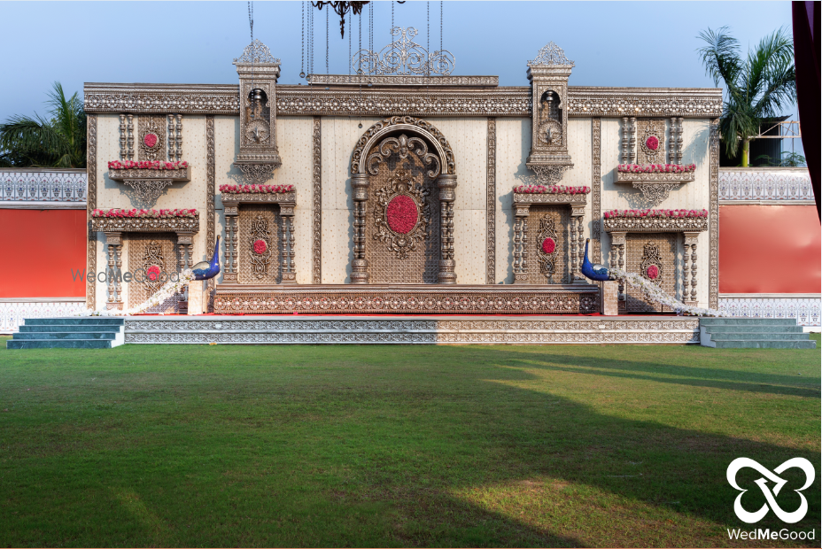 Photo From Lawn 2 - By Chhatarpur Central by Ferns N Petals