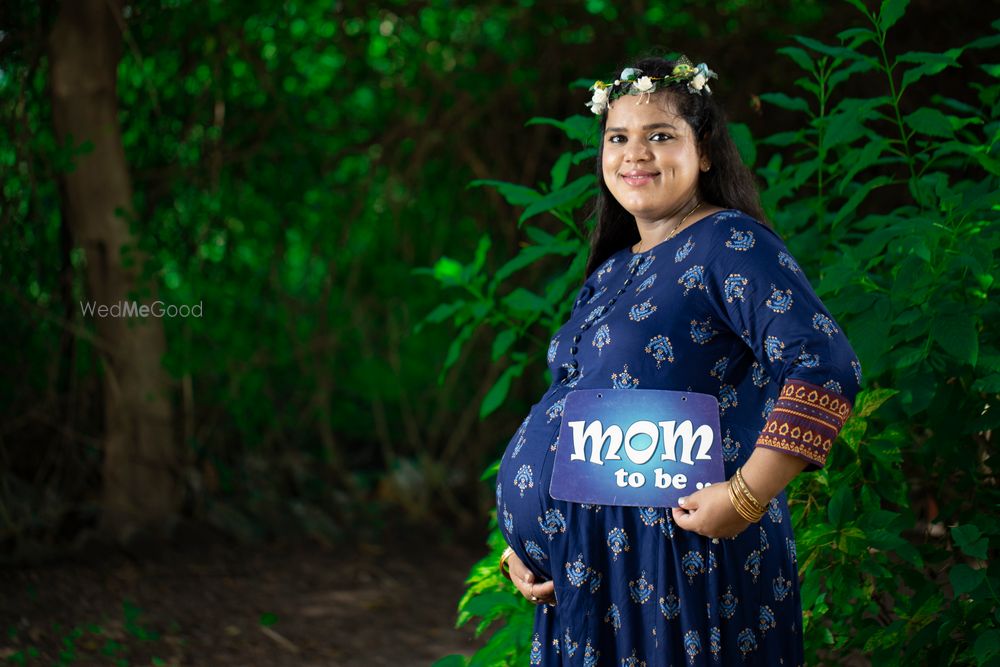 Photo From Maternity Photoshoot - By BJ Gandhi Candid Photography