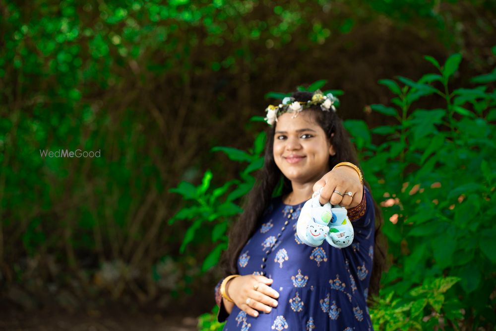 Photo From Maternity Photoshoot - By BJ Gandhi Candid Photography