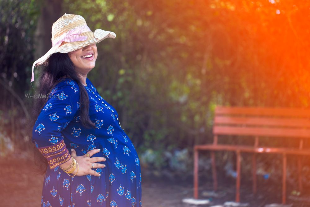 Photo From Maternity Photoshoot - By BJ Gandhi Candid Photography