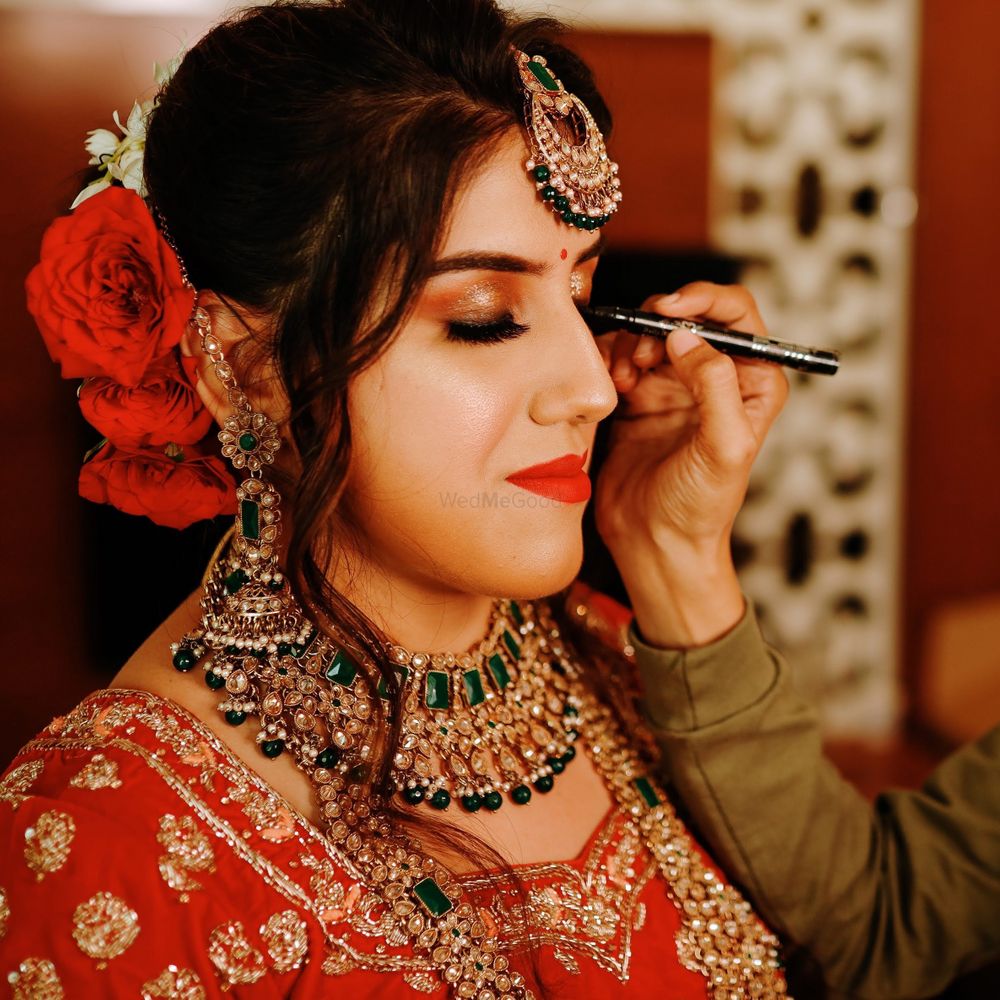 Photo From Bride Chandani - By Aayushi Hatuniya Makeovers