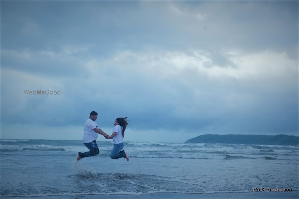 Photo From GOA PRe Wedding Dairies - By iPixX Production