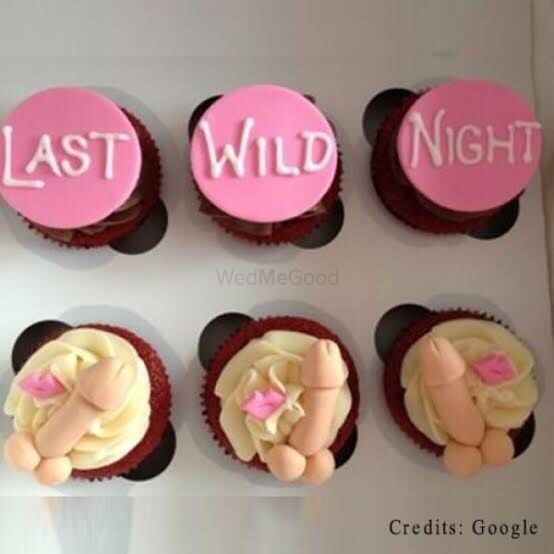 Photo From Adult Cakes/Cupcakes - By Cakes by Noor