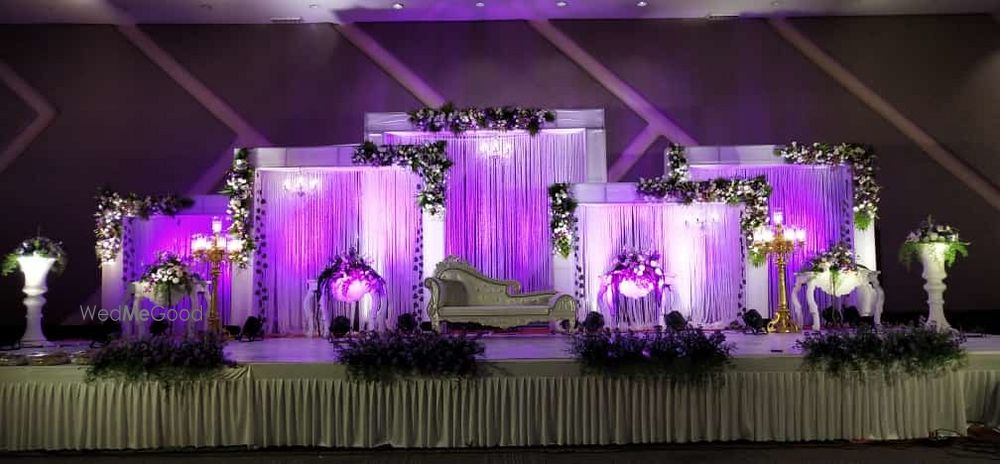 Photo From Reception stages - By Janvi Flower Decoration