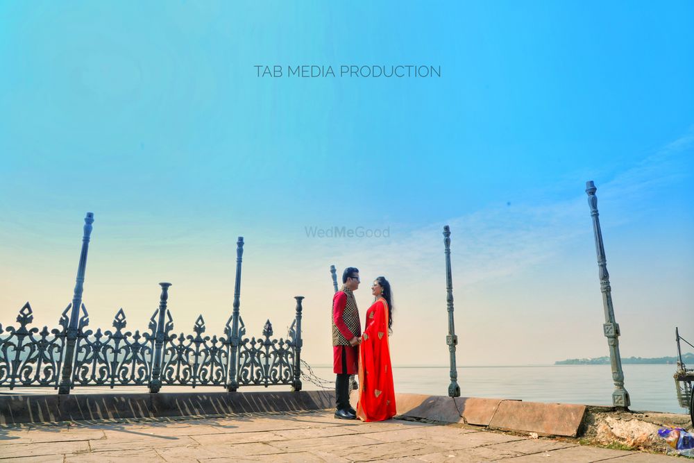 Photo From Deepak & Kavita Pre wedding - By Tab Media Production