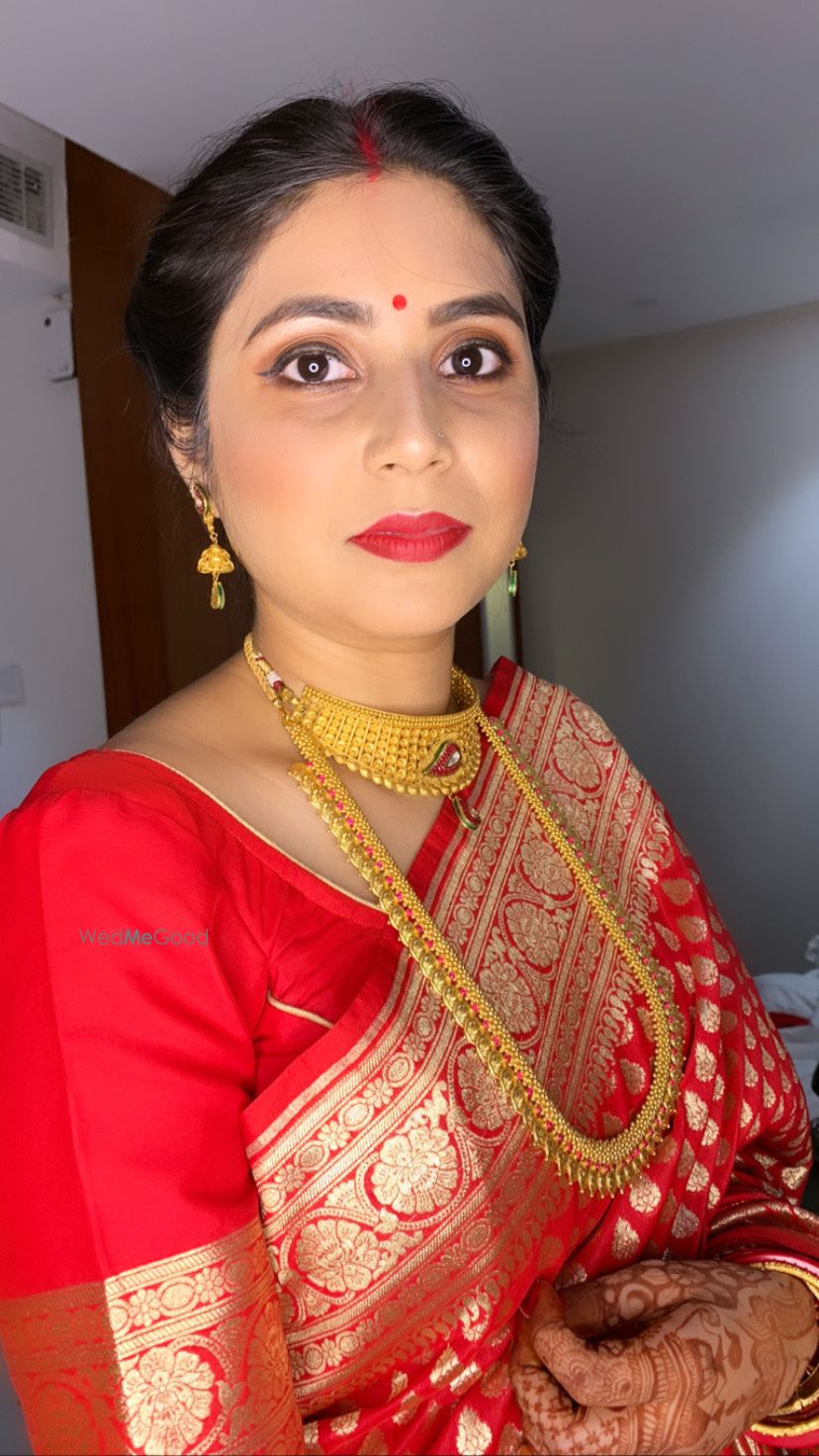 Photo From Party Makeup - By Aayushi Makeovers