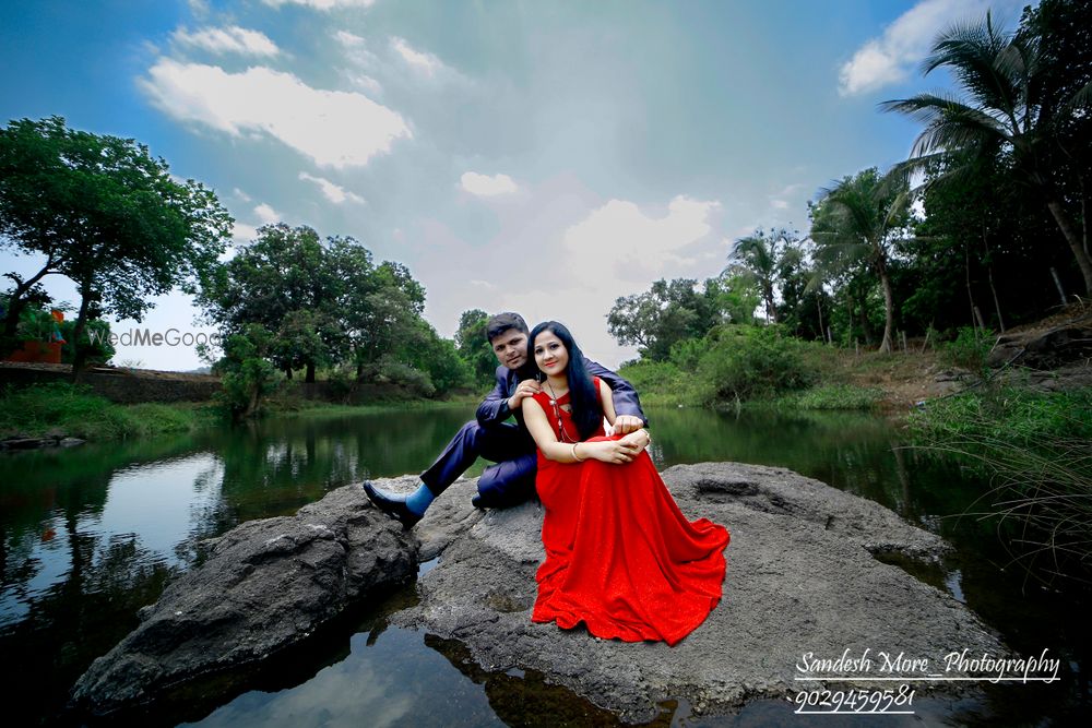 Photo From Pre-wedding - By Mauli Photography & Film's