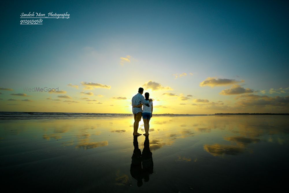 Photo From Pre-wedding - By Mauli Photography & Film's