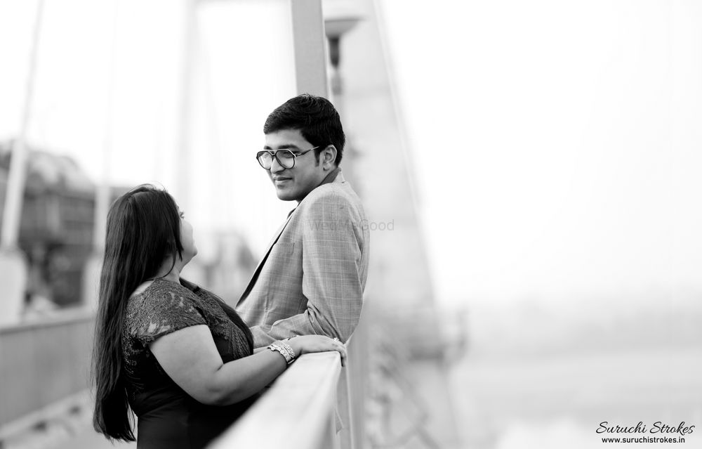 Photo From Pre-Wedding Moments - By Suruchi Strokes 