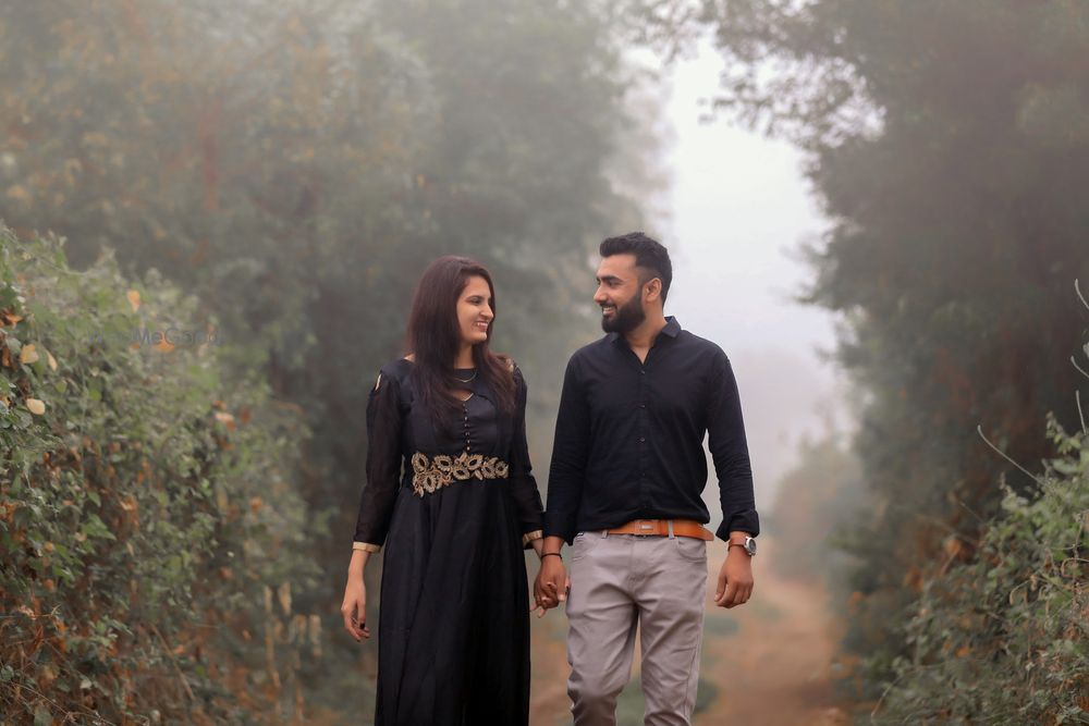 Photo From Pre-Wedding:Hardik & Bijal - By Memories Studio