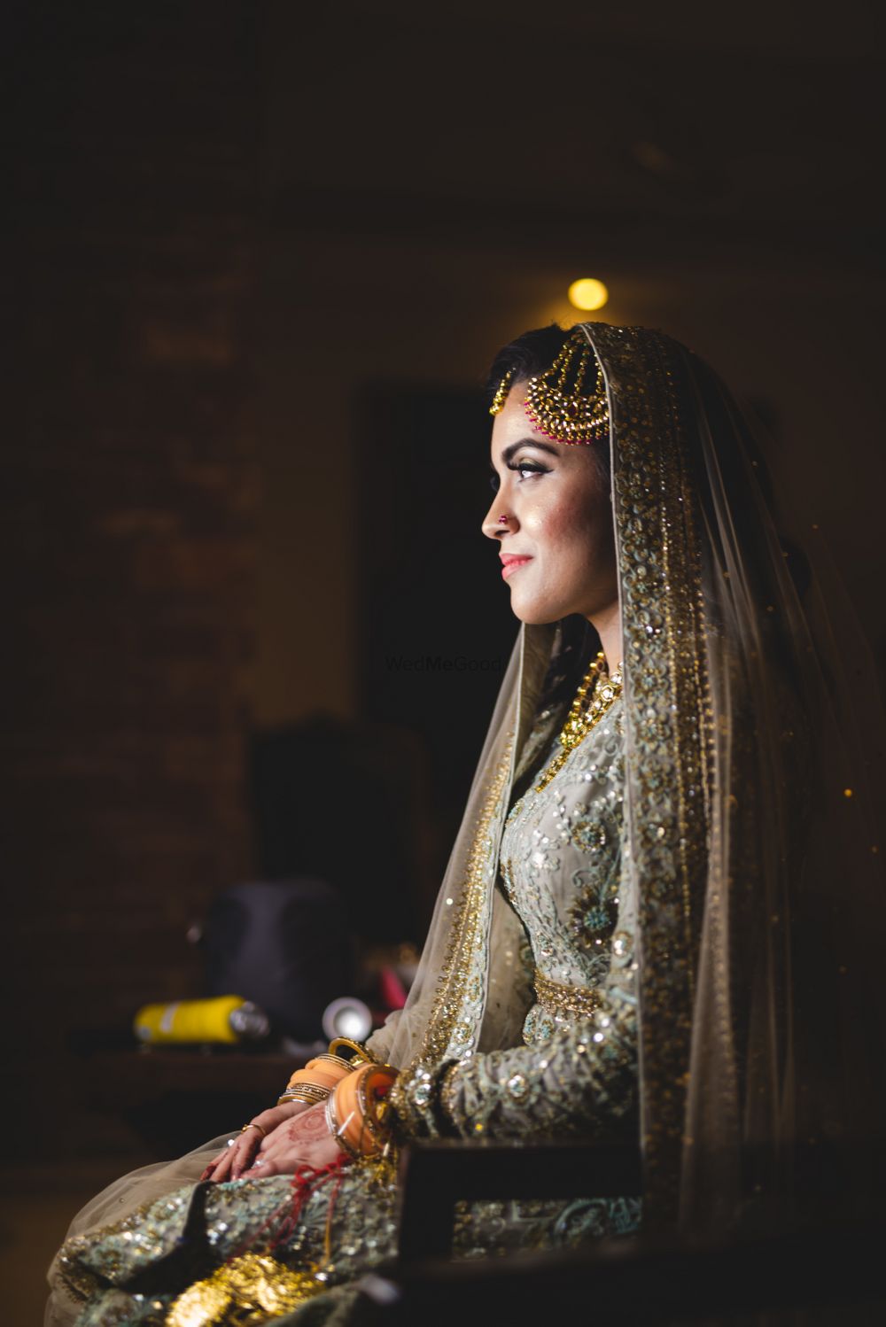 Photo of Bridal portrait in silver lehenga and jhoomer