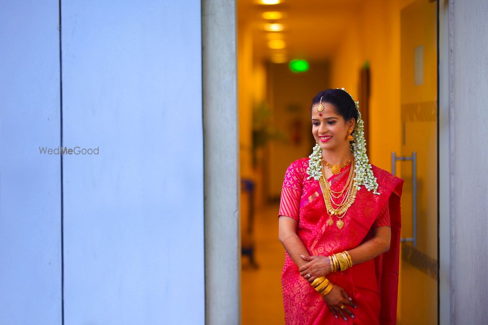 Photo From Brides portrait - By Rohit Bhoir Photography