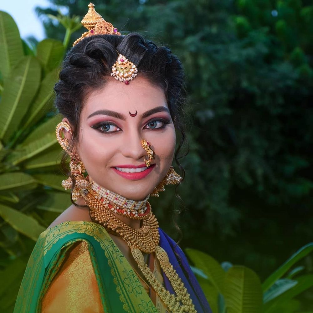 Photo From Maharashtrian Bridal Look - By Sujata Makeup Artist