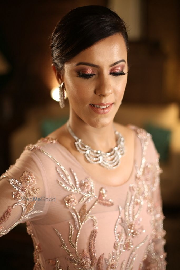 Photo From Sangeet Wedding Reception Look - By MUA Shweta Dhir 