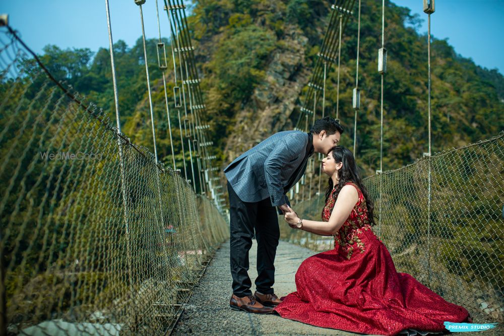 Photo From Divya & Sharad Pre Wedding - By Premix Studio