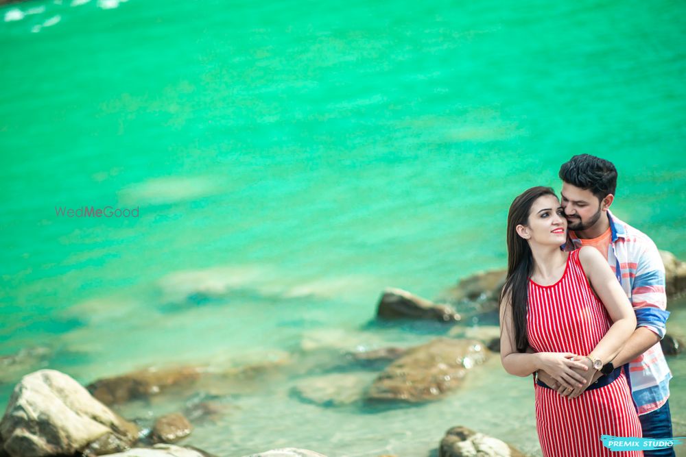 Photo From Ambar & Vidhika Pre Wedding - By Premix Studio