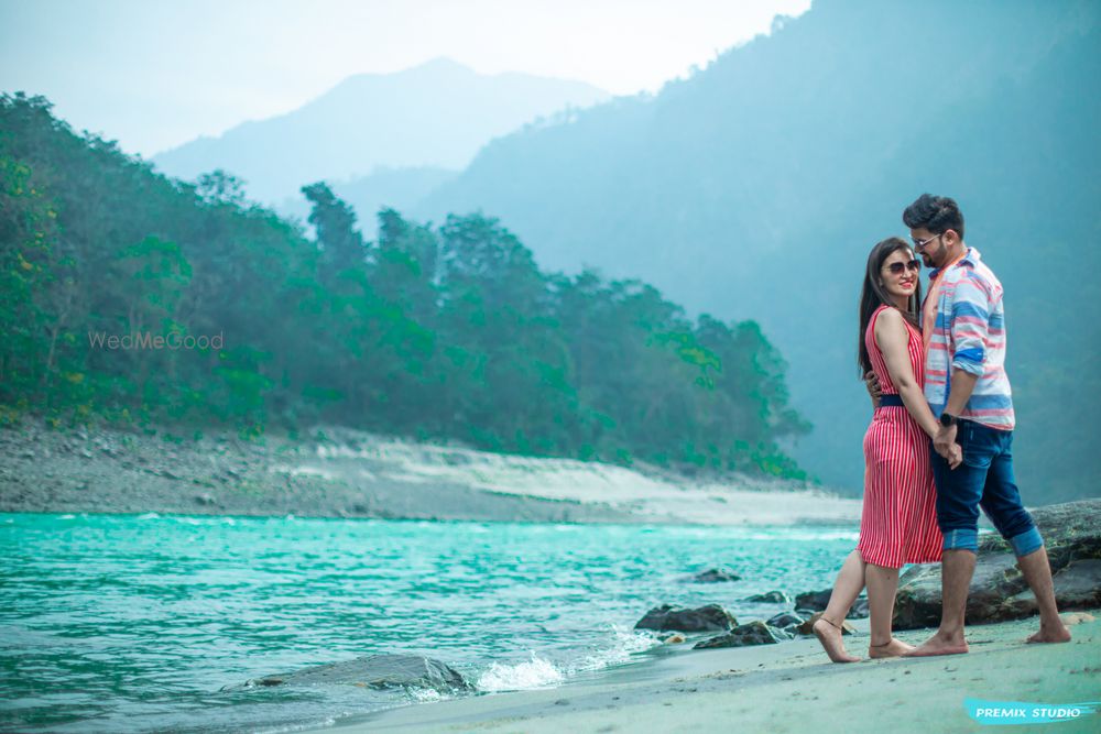 Photo From Ambar & Vidhika Pre Wedding - By Premix Studio