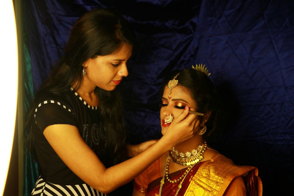 Photo From Marathi Bridal Makeover - By Nikvika Bridal Makeover