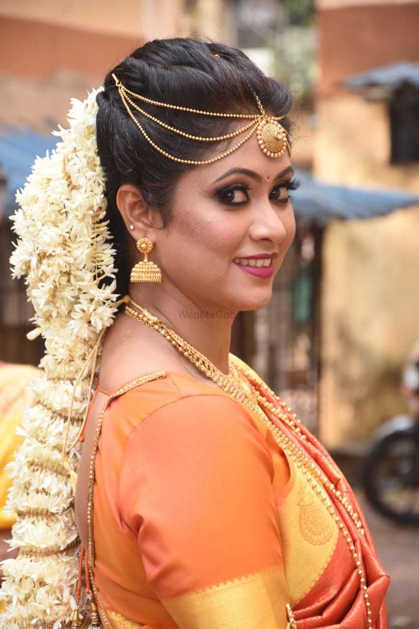 Photo From Pradnya's wedding - By Sneha SK Makeovers