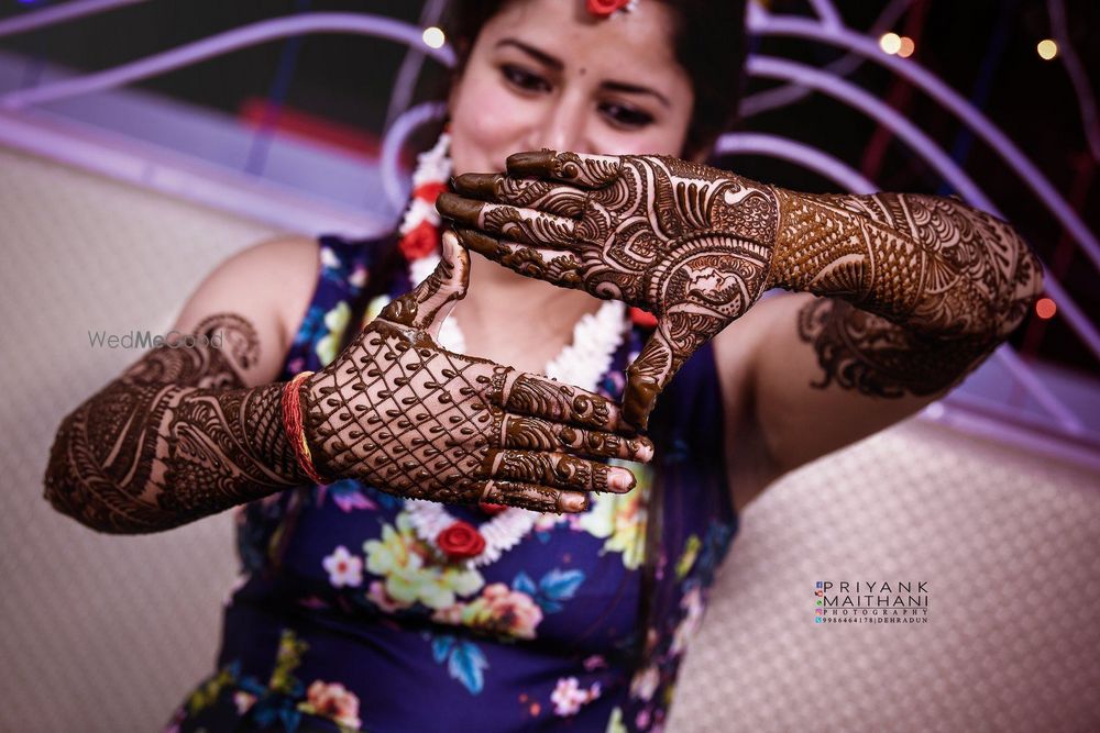 Photo From Mehndi Function - By Maithani Photography