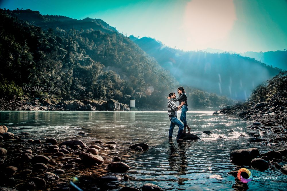 Photo From Pre-Wedding - Akshat & Pallavi - By Photosynthesis Photography Services