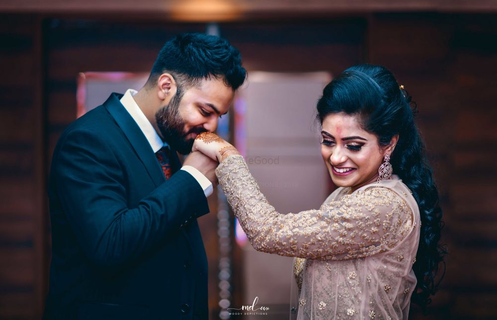 Photo From || MAYANK & SHREYA || ENGAGEMENT ALBUM - By Moody Depictions