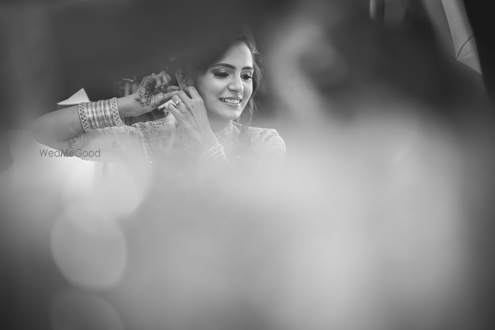 Photo From Malay & Dharmi - By Capture It
