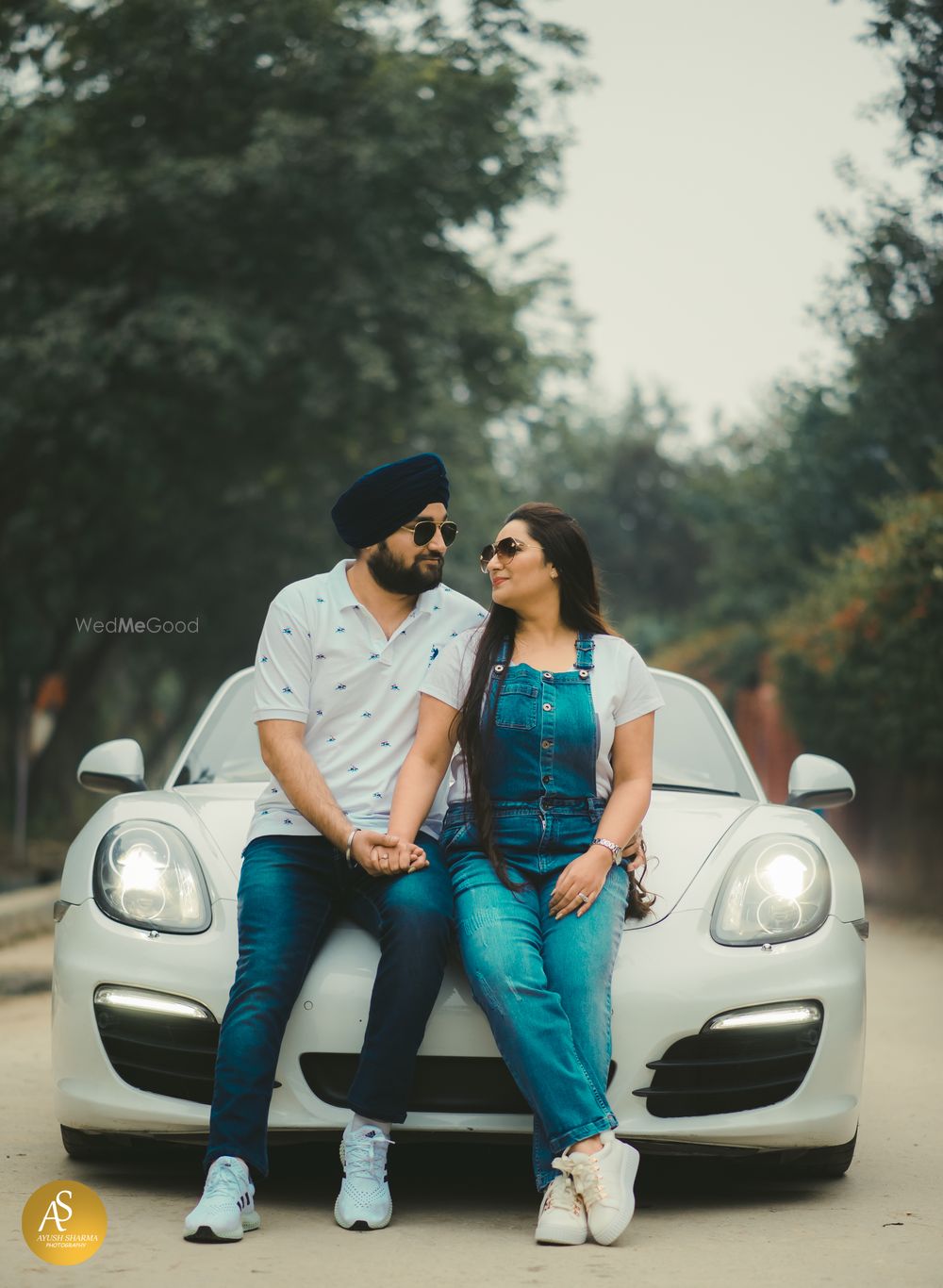Photo From Prabhleen & Savneet Pre-wedding - By The Knotty Weds