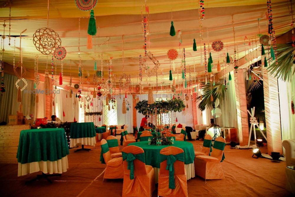 Photo From White and Sea Green Mehndi - By The Bride's Maid- A Luxury Wedding Designing & Planning Company