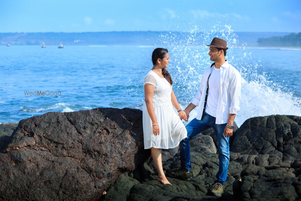 Photo From pre wedding - By Vivah Knots Photography