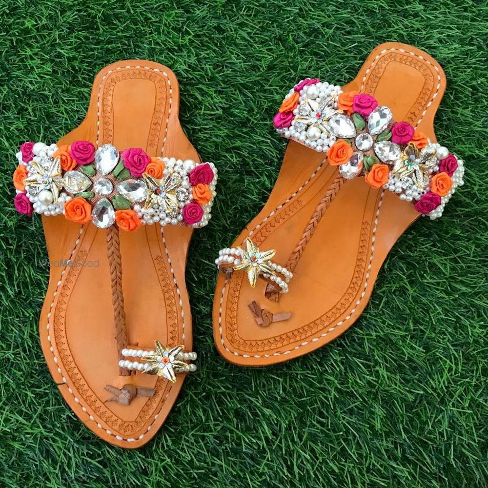 Photo From Bridal Kolhapuri Footwear - By Shhoshha