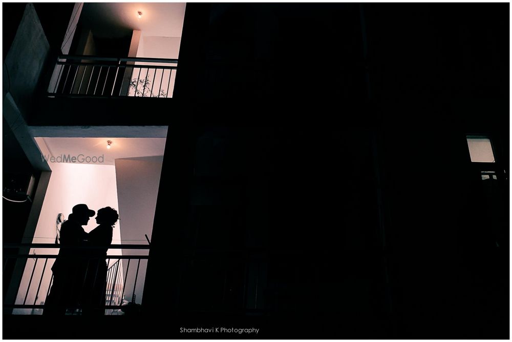 Photo From Noir-inspired Post-wedding shoot - By Shambhavi K Photography