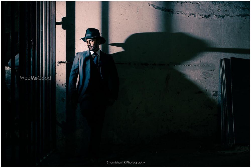 Photo From Noir-inspired Post-wedding shoot - By Shambhavi K Photography