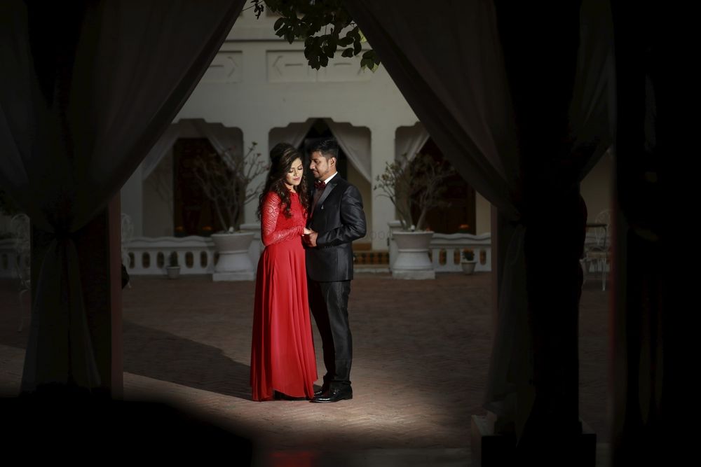 Photo From Pre Wedding - By H D R I Studio