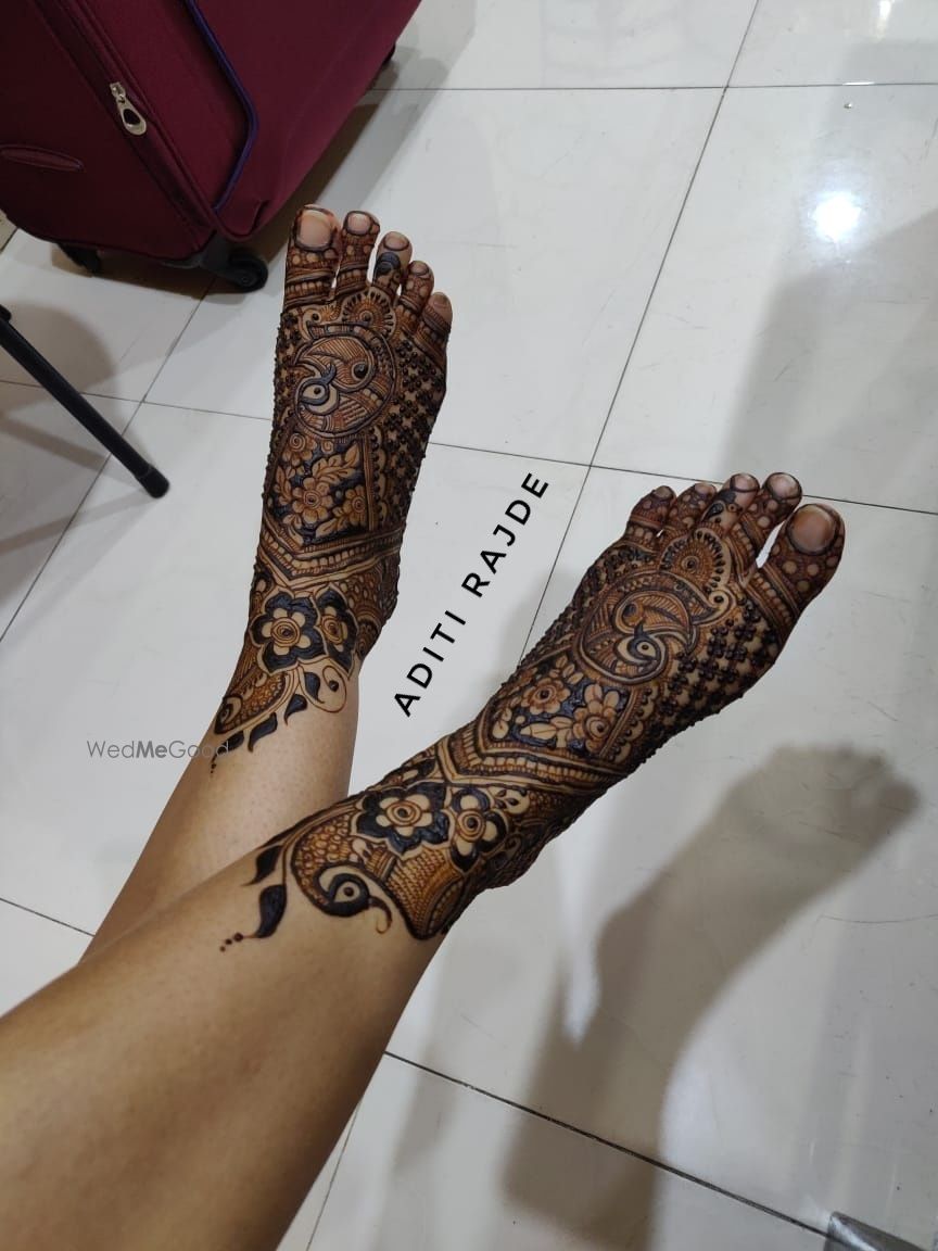 Photo From Legs Designs - By Aditis Mehendi Art