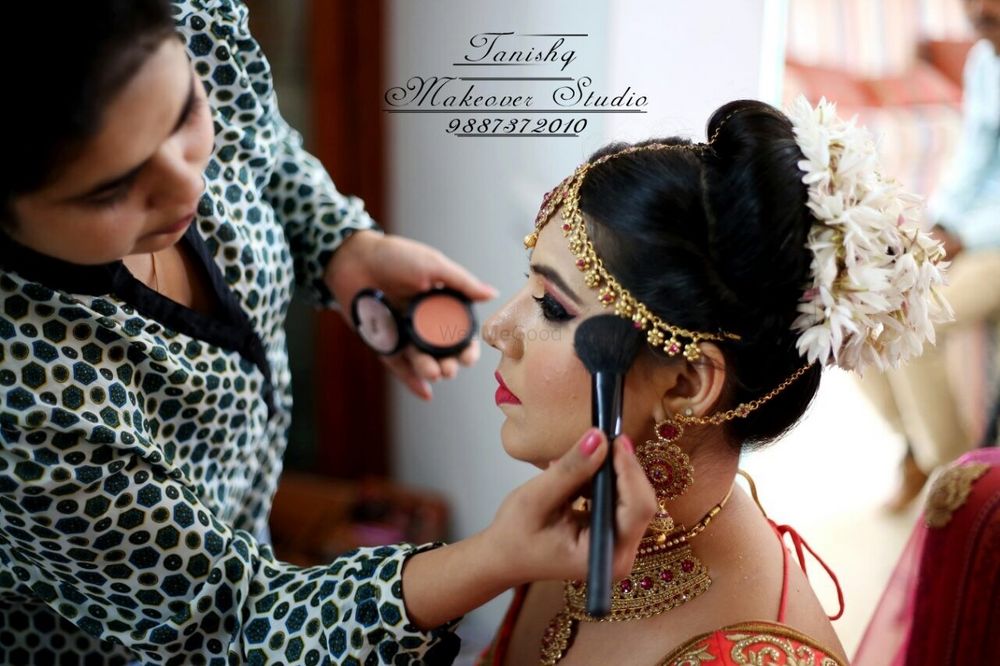 Photo From bride from Ahmedabad  - By Tanishq Makeover  Studio